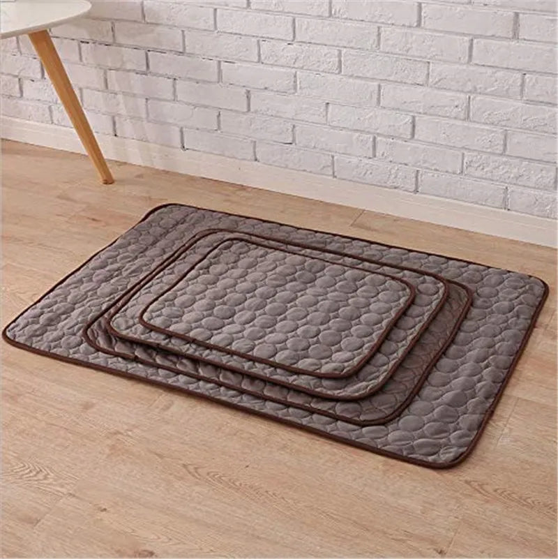 Dog Cooling Mat Breathable Summer Pad for Dogs & Cats
